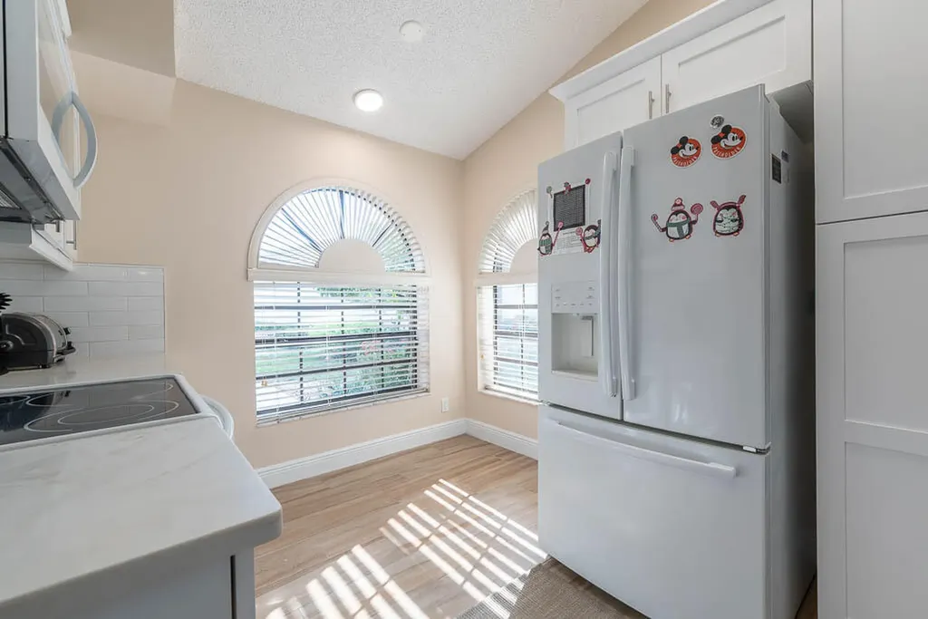 10860 Stafford Circle N Boynton Beach FL 33436