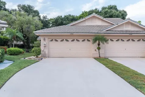 10860 Stafford Circle N Boynton Beach FL 33436