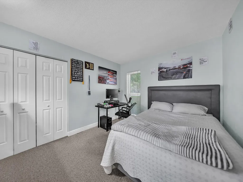 834 Ramblewood Drive Coral Springs FL 33071