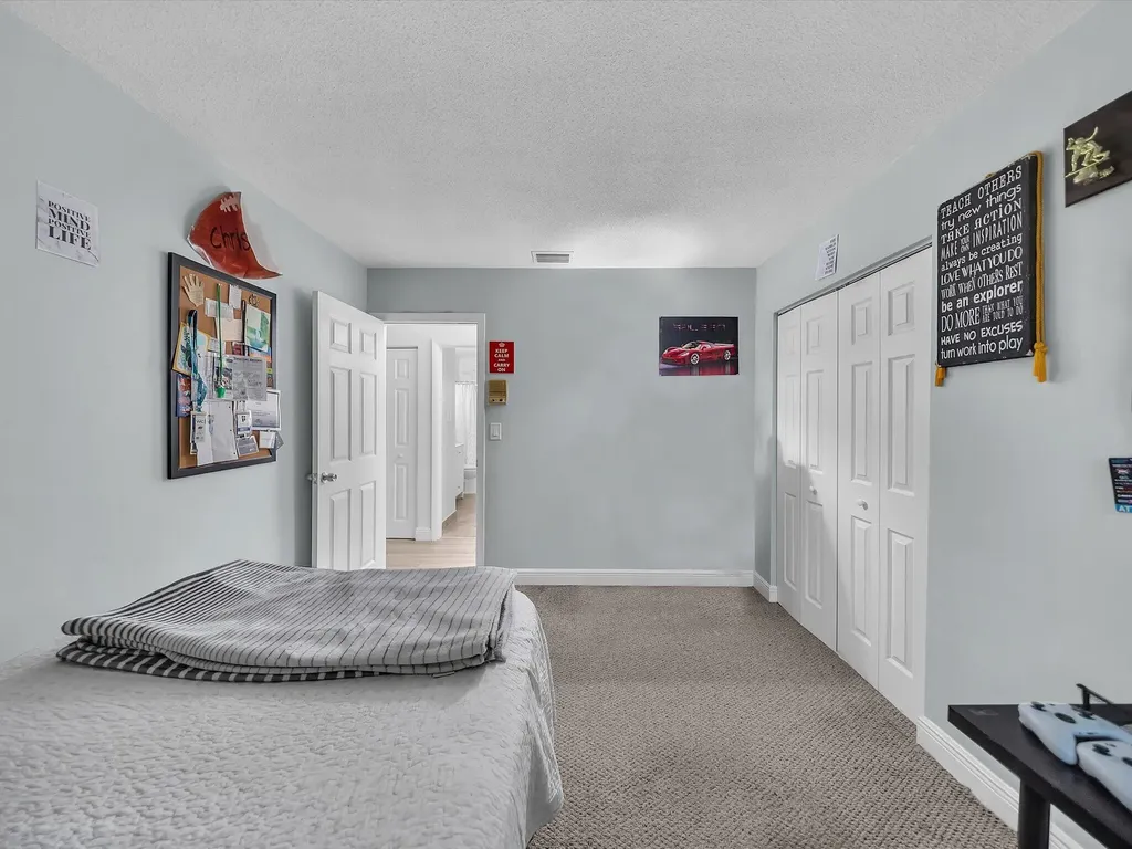 834 Ramblewood Drive Coral Springs FL 33071