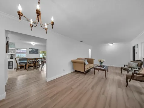 834 Ramblewood Drive Coral Springs FL 33071