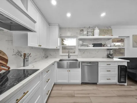 834 Ramblewood Drive Coral Springs FL 33071