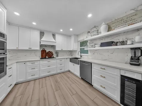 834 Ramblewood Drive Coral Springs FL 33071