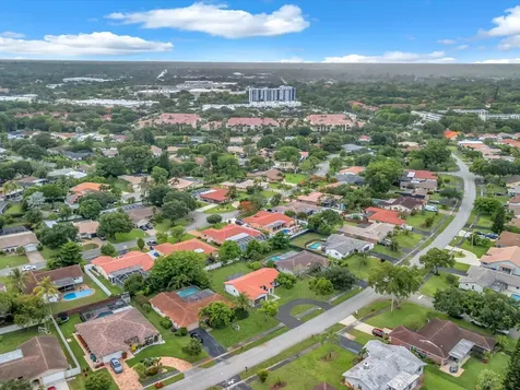834 Ramblewood Drive Coral Springs FL 33071