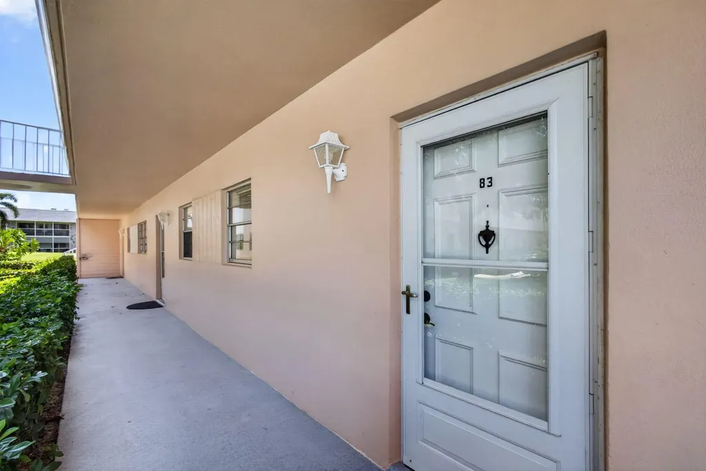 18081 SE Country Club Drive Jupiter FL 33469