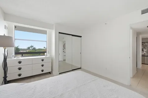 1915 Lavers Circle Delray Beach FL 33444