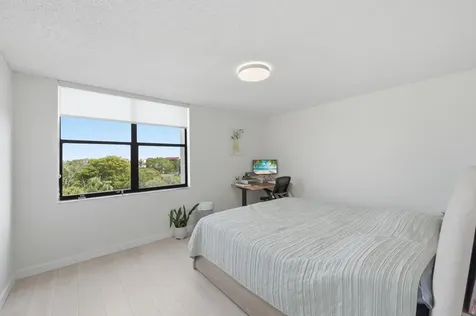 1915 Lavers Circle Delray Beach FL 33444