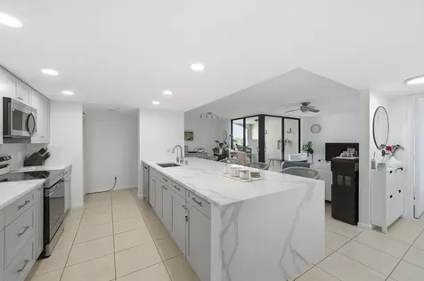 1915 Lavers Circle Delray Beach FL 33444