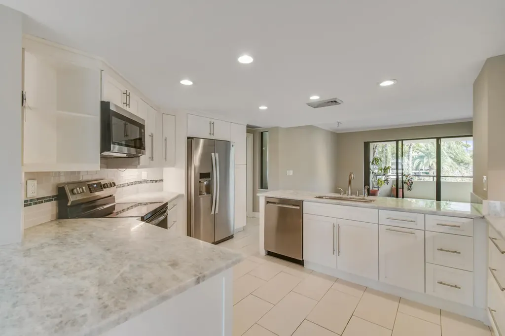 1117 Marine Way E North Palm Beach FL 33408