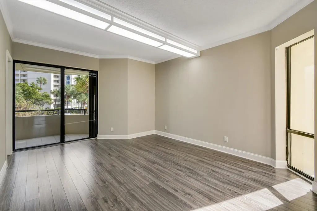 1117 Marine Way E North Palm Beach FL 33408
