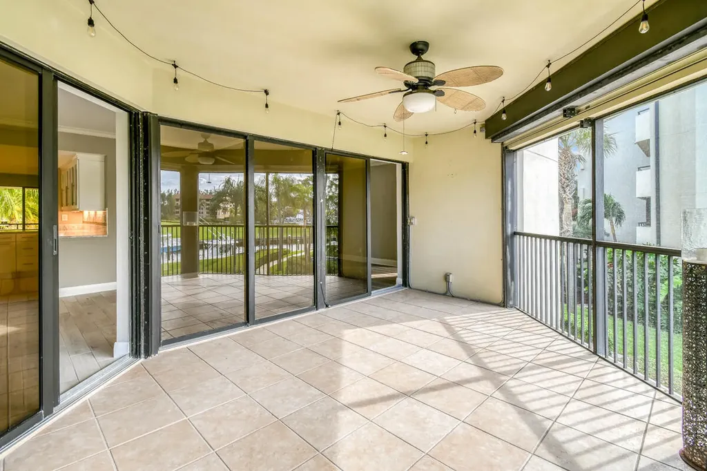 1117 Marine Way E North Palm Beach FL 33408