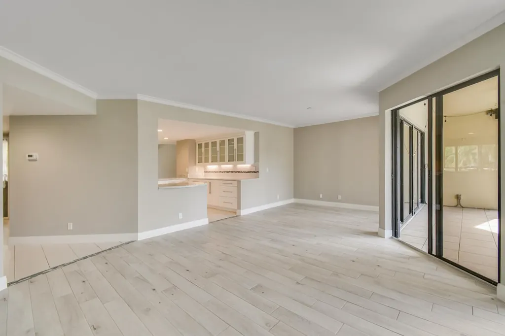 1117 Marine Way E North Palm Beach FL 33408