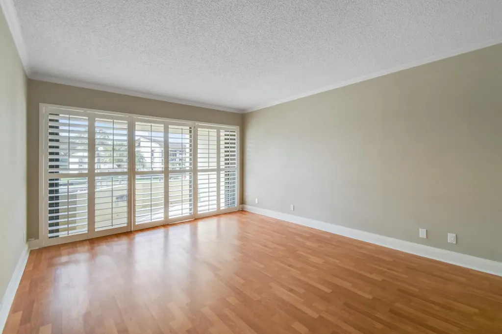 1117 Marine Way E North Palm Beach FL 33408