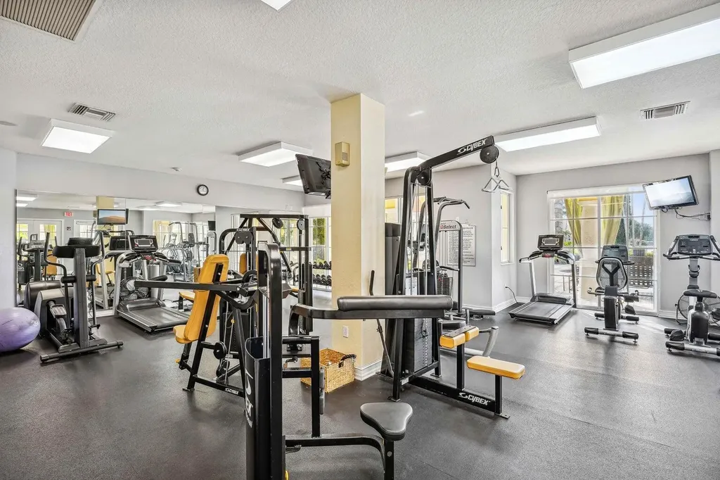 11021 Legacy Lane Palm Beach Gardens FL 33410
