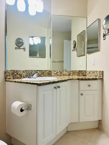 11021 Legacy Lane Palm Beach Gardens FL 33410