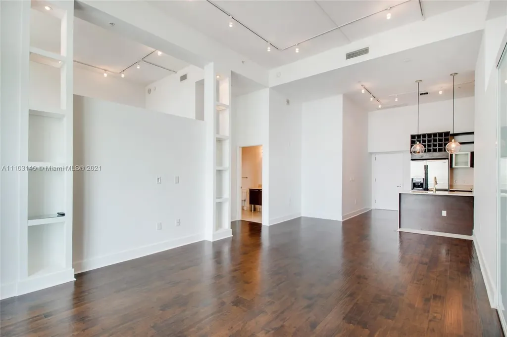 1900 N Bayshore Drive Miami FL 33132