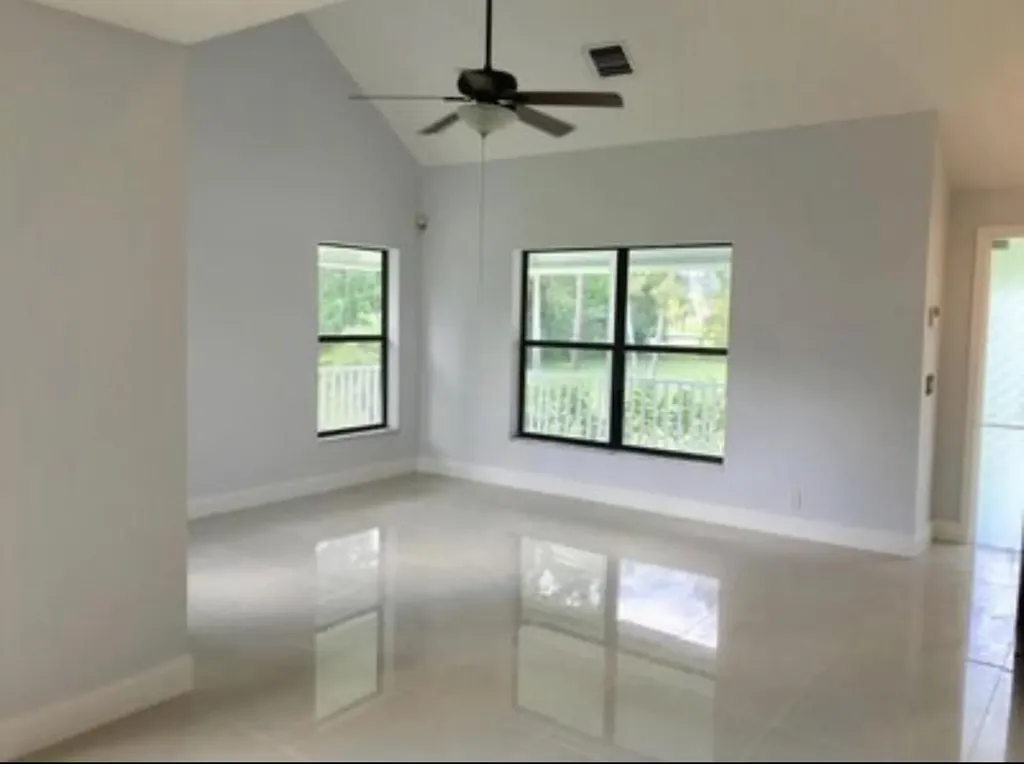 11852 61st Street N The Acreage FL 33412