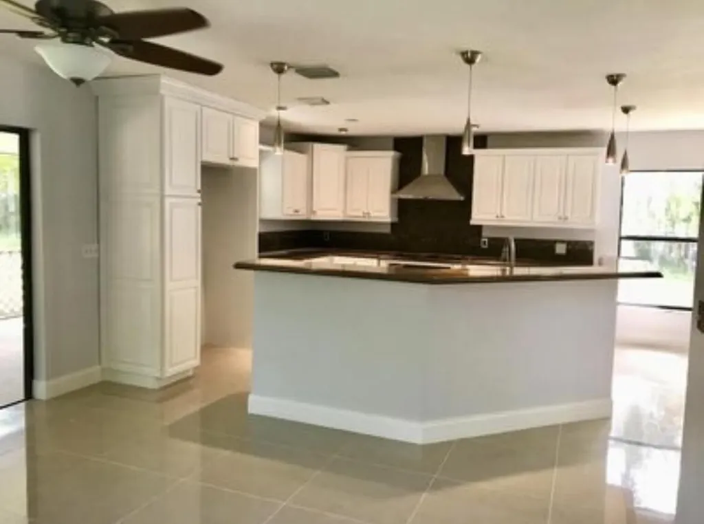 11852 61st Street N The Acreage FL 33412