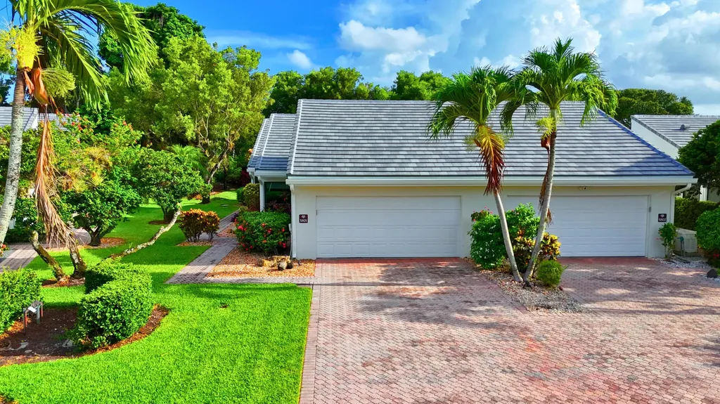 19890 Sawgrass Lane Boca Raton FL 33434