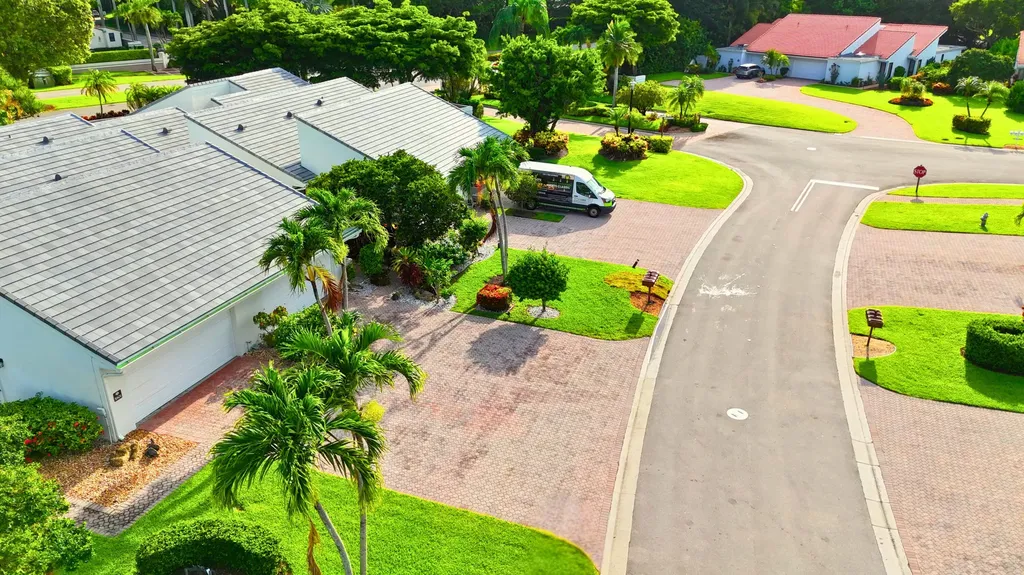 19890 Sawgrass Lane Boca Raton FL 33434