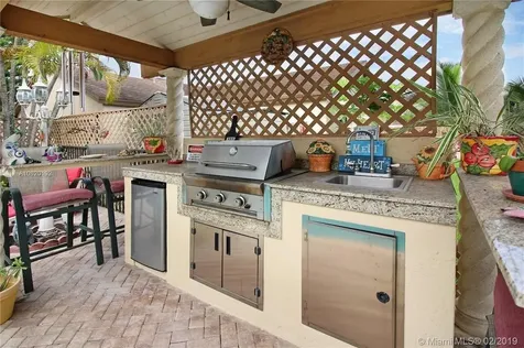16657 Redwood Way Weston FL 33326