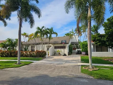 16657 Redwood Way Weston FL 33326