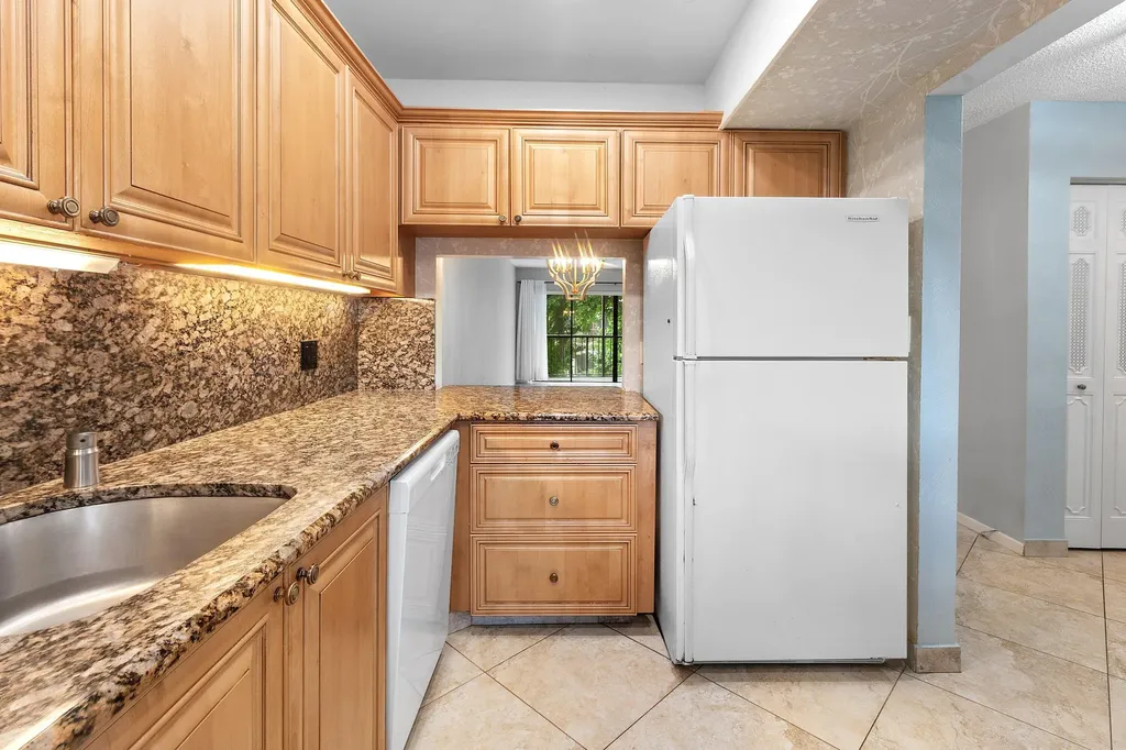 3605 S Ocean Boulevard South Palm Beach FL 33480