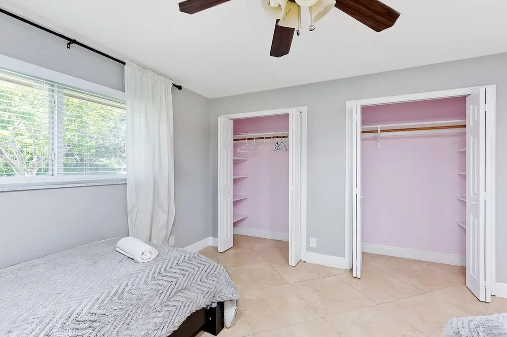 4348 NW 2nd Terrace Boca Raton FL 33431