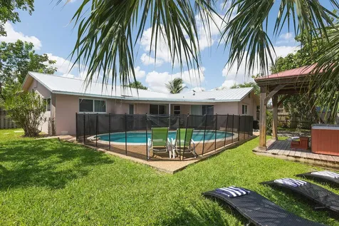 4348 NW 2nd Terrace Boca Raton FL 33431