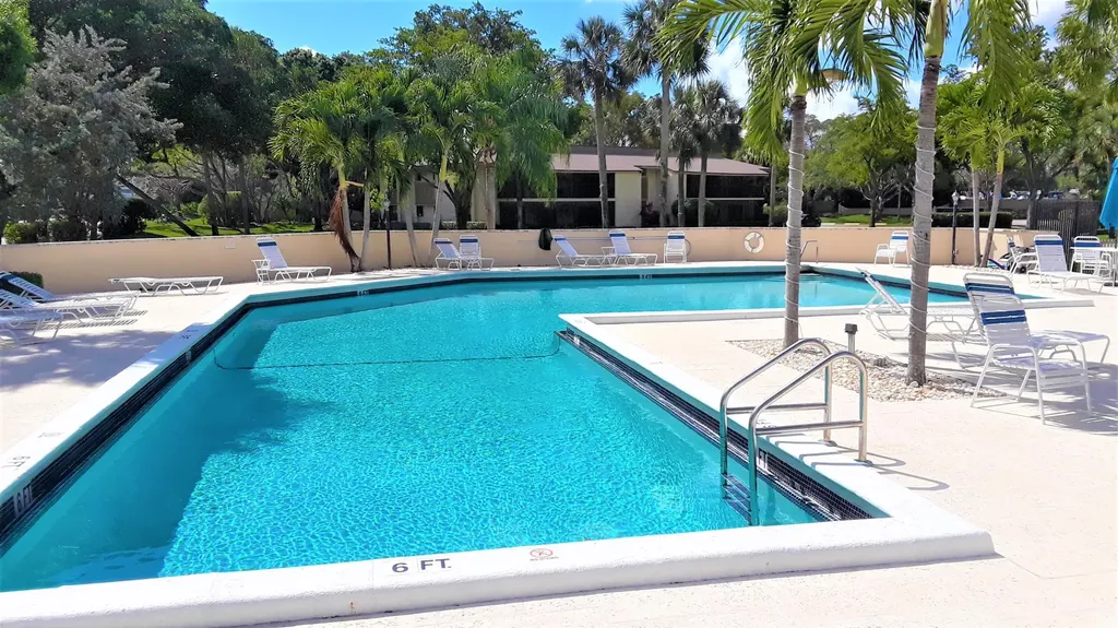 171 Deer Creek Boulevard Deerfield Beach FL 33442
