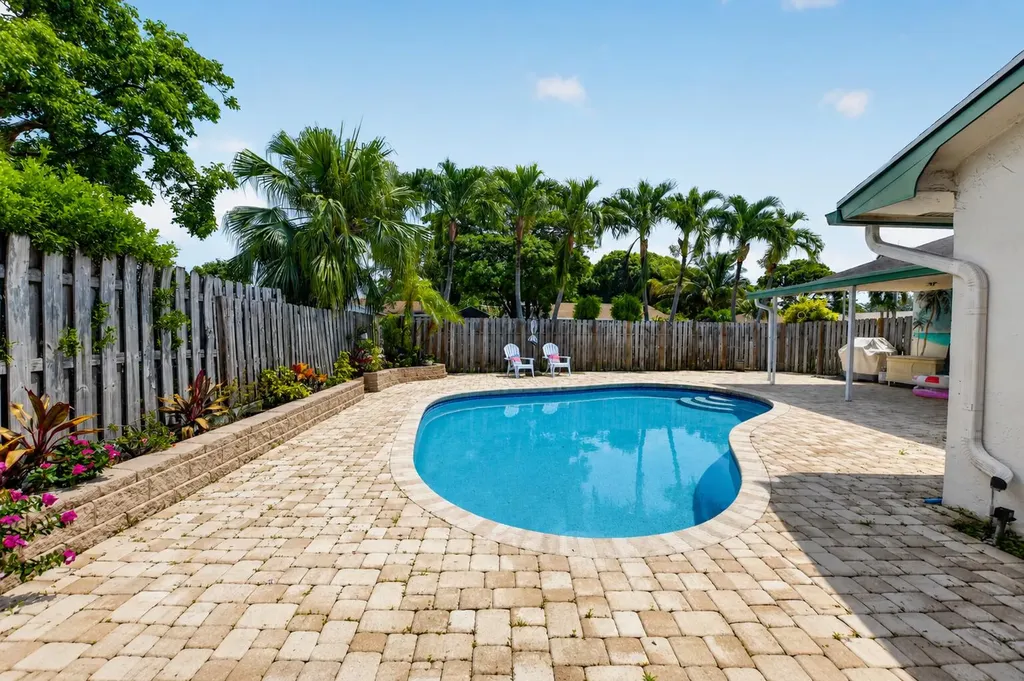 1345 SW 28th Avenue Deerfield Beach FL 33442