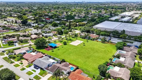 1345 SW 28th Avenue Deerfield Beach FL 33442