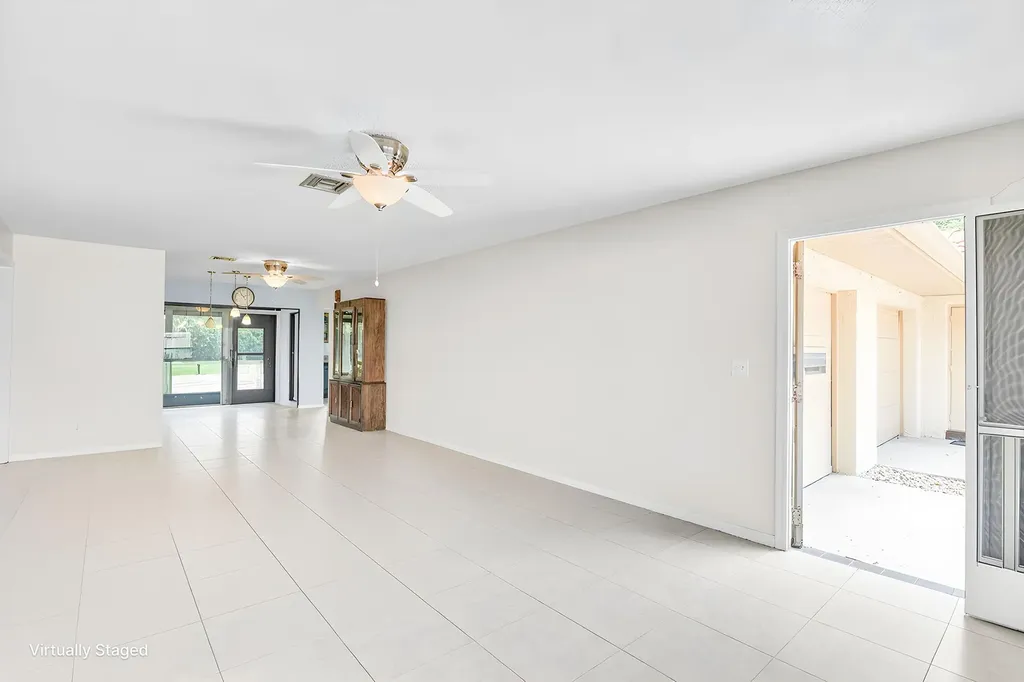 4450 Nutmeg Tree Lane Boynton Beach FL 33436