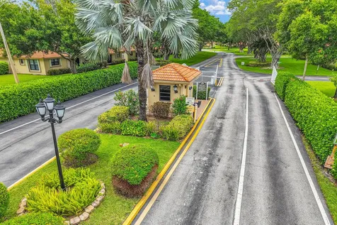4450 Nutmeg Tree Lane Boynton Beach FL 33436