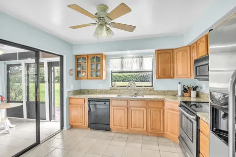4450 Nutmeg Tree Lane Boynton Beach FL 33436
