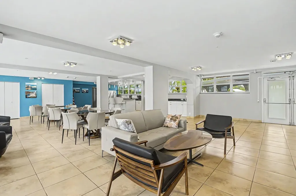 1920 S Ocean Drive Fort Lauderdale FL 33316