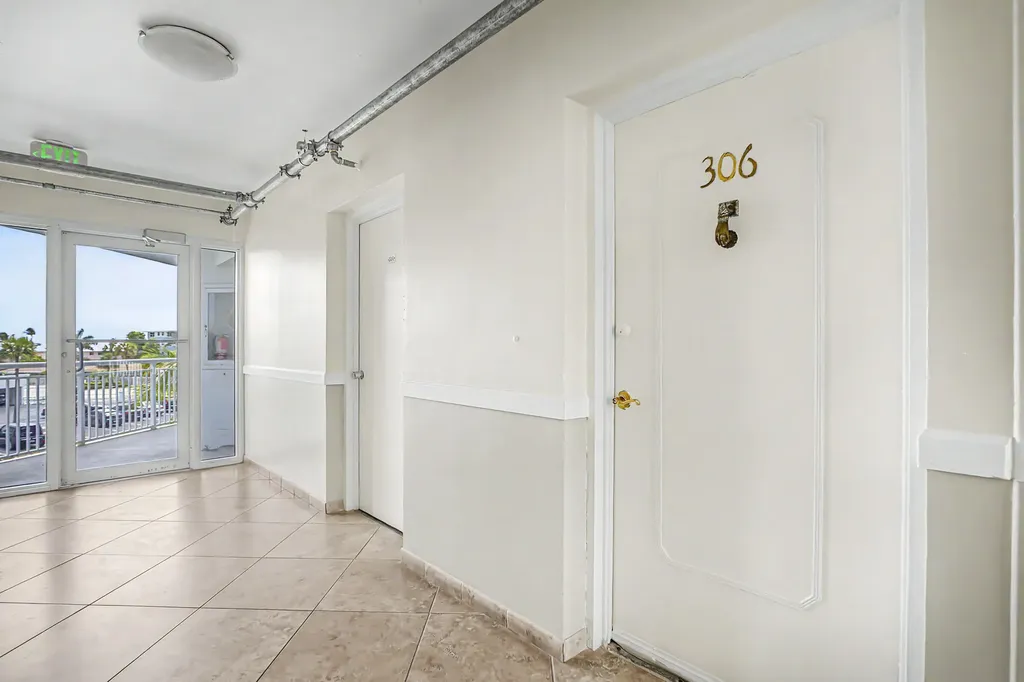 1920 S Ocean Drive Fort Lauderdale FL 33316