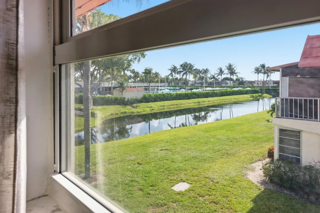 47 Saxony A Delray Beach FL 33446
