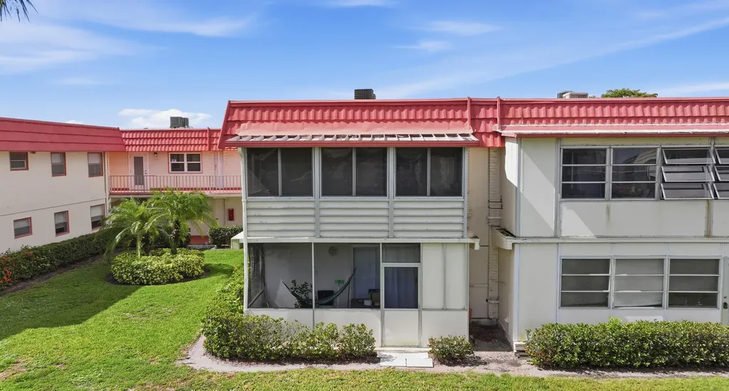 47 Saxony A Delray Beach FL 33446