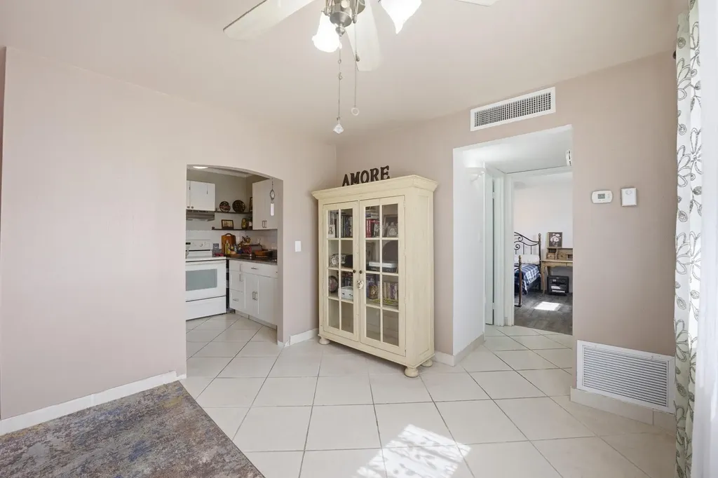 47 Saxony A Delray Beach FL 33446