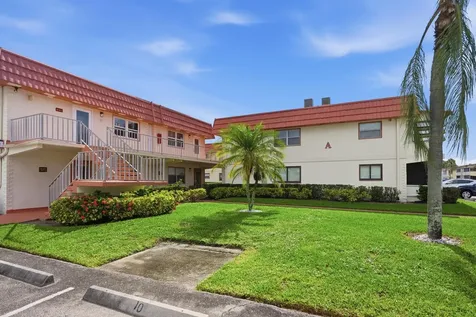 47 Saxony A Delray Beach FL 33446