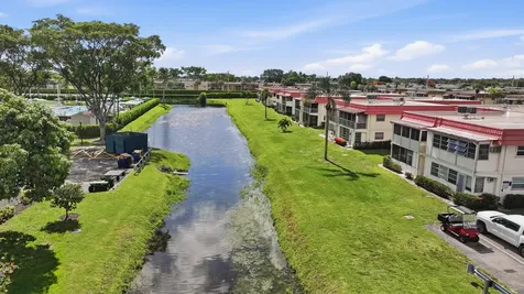 47 Saxony A Delray Beach FL 33446