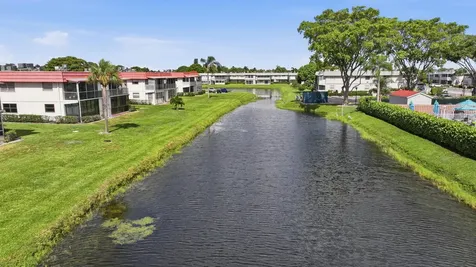 47 Saxony A Delray Beach FL 33446