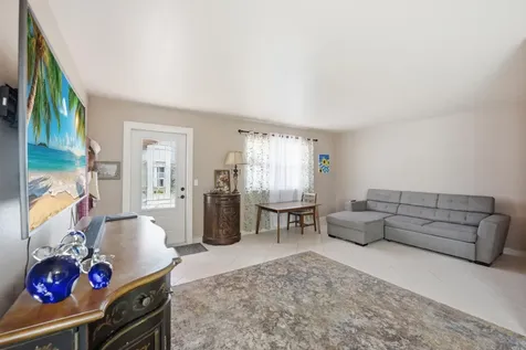 47 Saxony A Delray Beach FL 33446