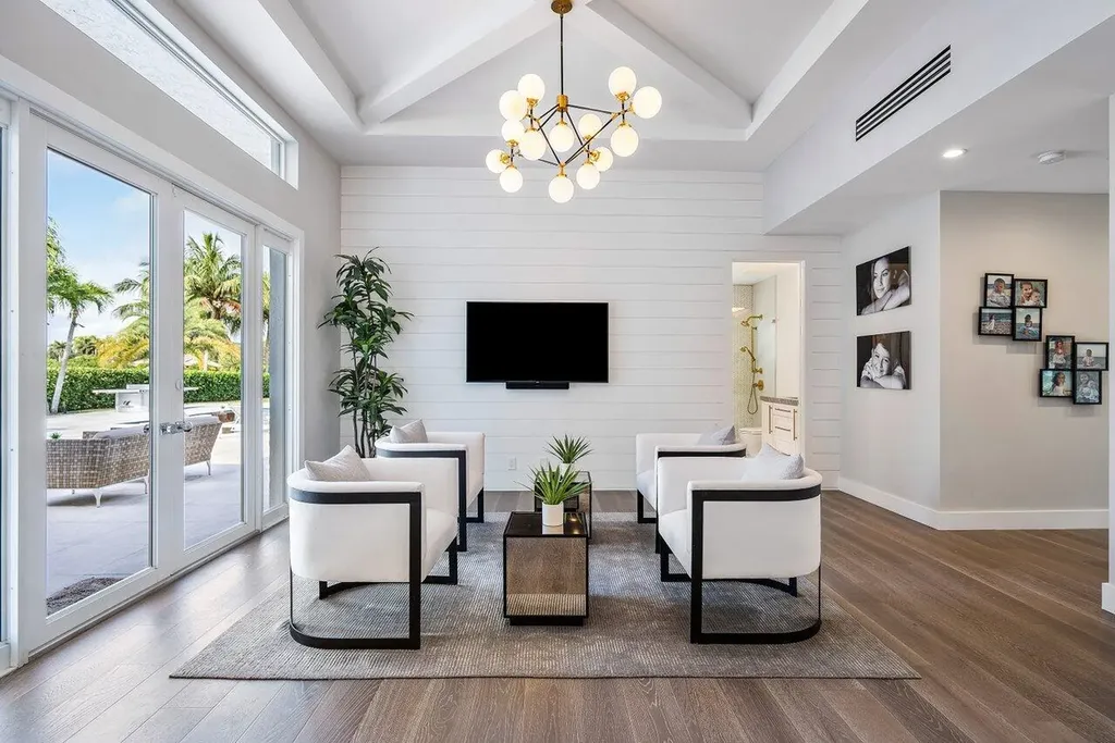 8331 Sawpine Road Delray Beach FL 33446