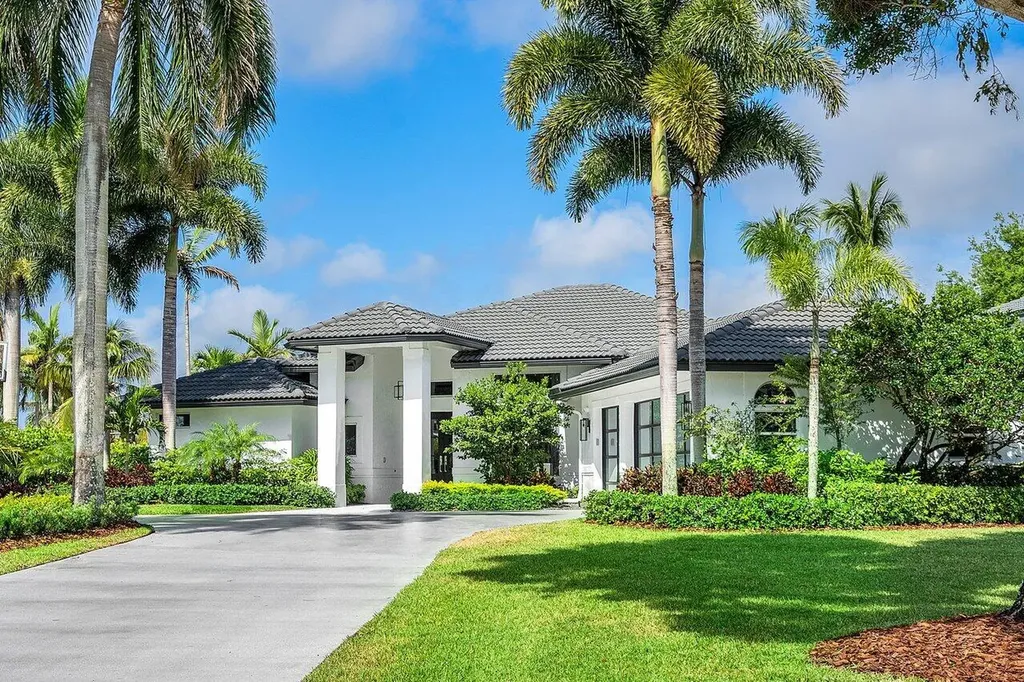 8331 Sawpine Road Delray Beach FL 33446