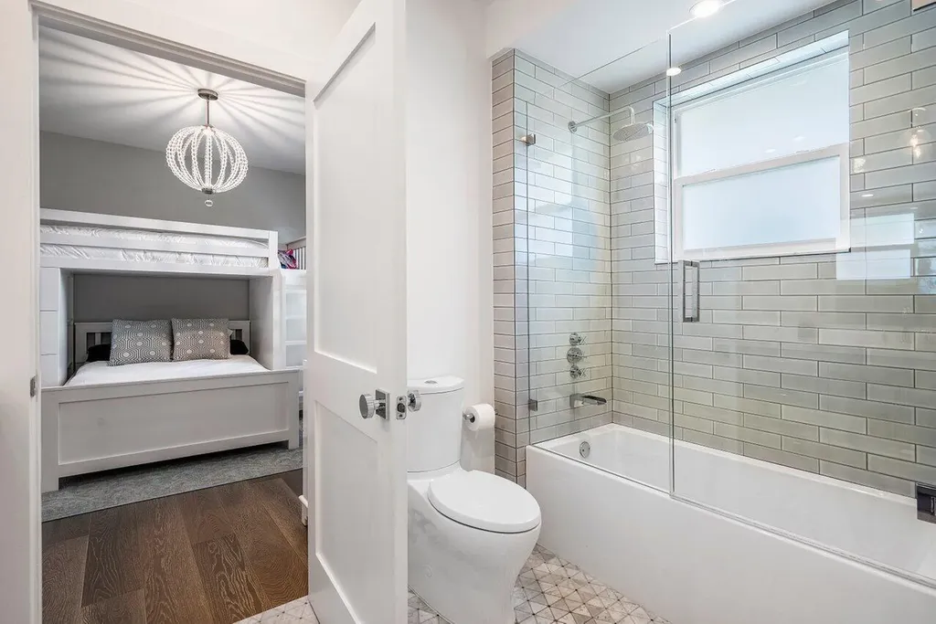 8331 Sawpine Road Delray Beach FL 33446