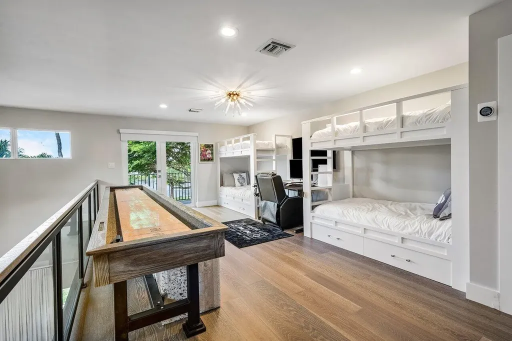 8331 Sawpine Road Delray Beach FL 33446