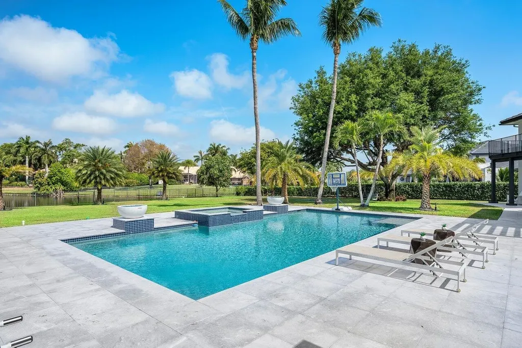 8331 Sawpine Road Delray Beach FL 33446