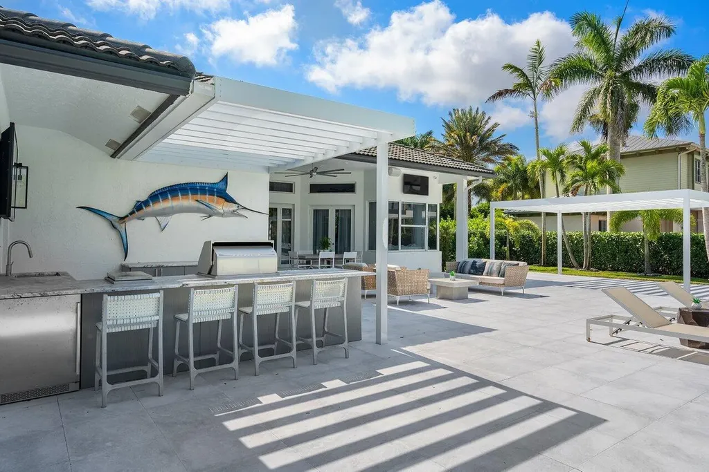 8331 Sawpine Road Delray Beach FL 33446